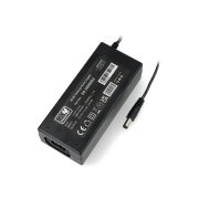 MW Power EA 10202D3 12V/2A Impulsnetzteil - DC 5,5/2,1mm Stecker