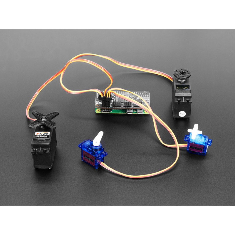 Adafruit 16-Kanal-PWM-I2C-Treiber – Servo Bonnet für Raspberry Pi