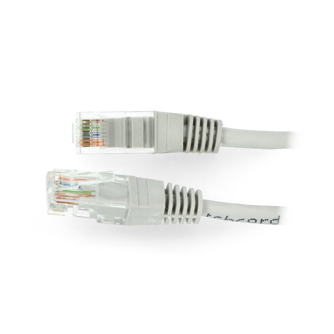 Mit diesem 2 m langen UTP-5e-Ethernet-Patchkabel können Sie eine Internetverbindung herstellen. Die Farbe wird zufällig